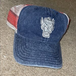 NC State snap back hat